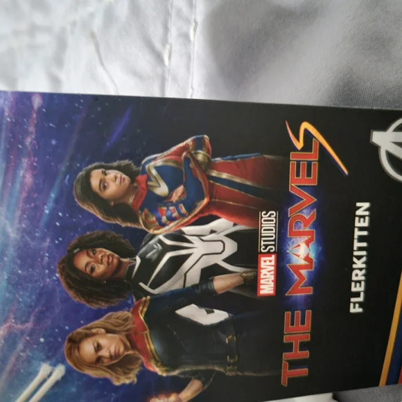 Marvel Flerken Cat Figures - Picture 4 of 8